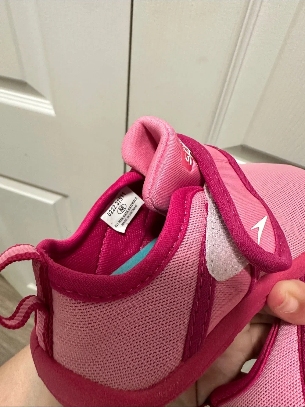 Speedo Kids Pink & Dark Pink Water Shoes with Velcro Strap